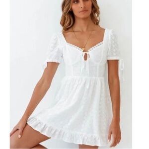 Rose Dress White Peplum Eyelet Mini Dress Ruffle Hem Women’s Size Medium